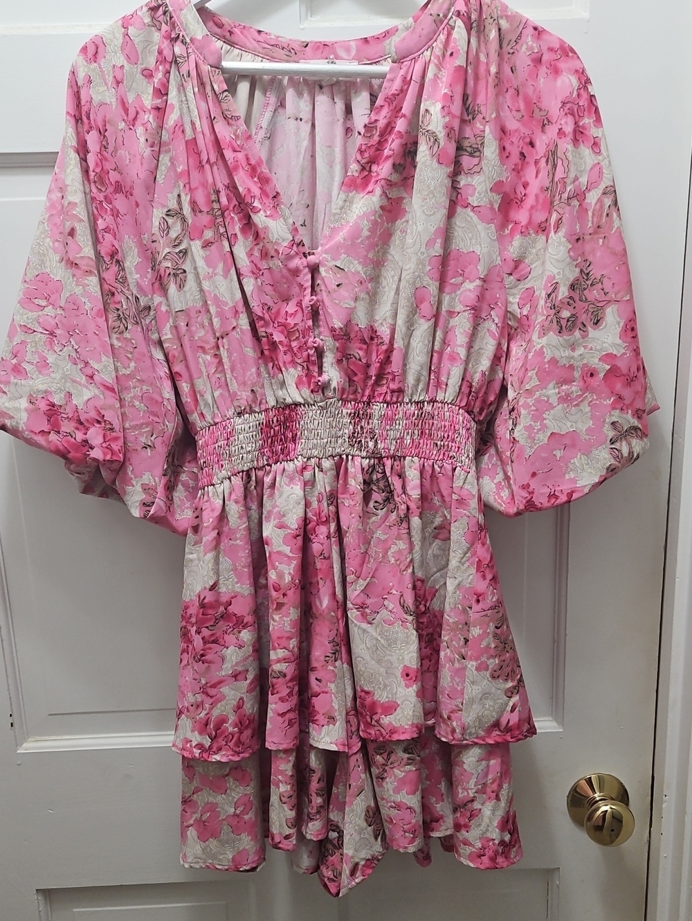 entro Pink Floral Tiered Romper Medium